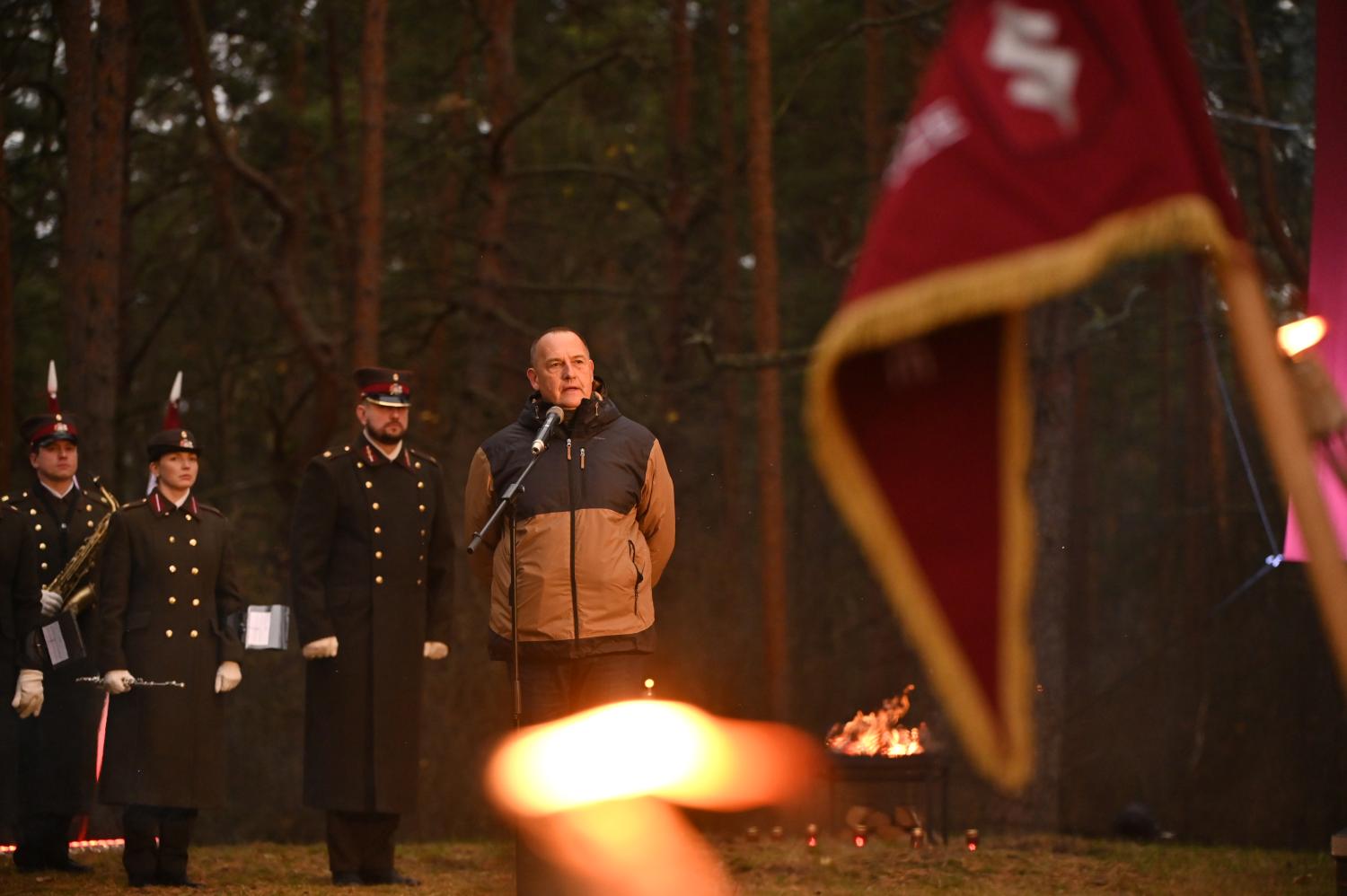 Piemiņas pasākums pie bijušā Vīķu kroga